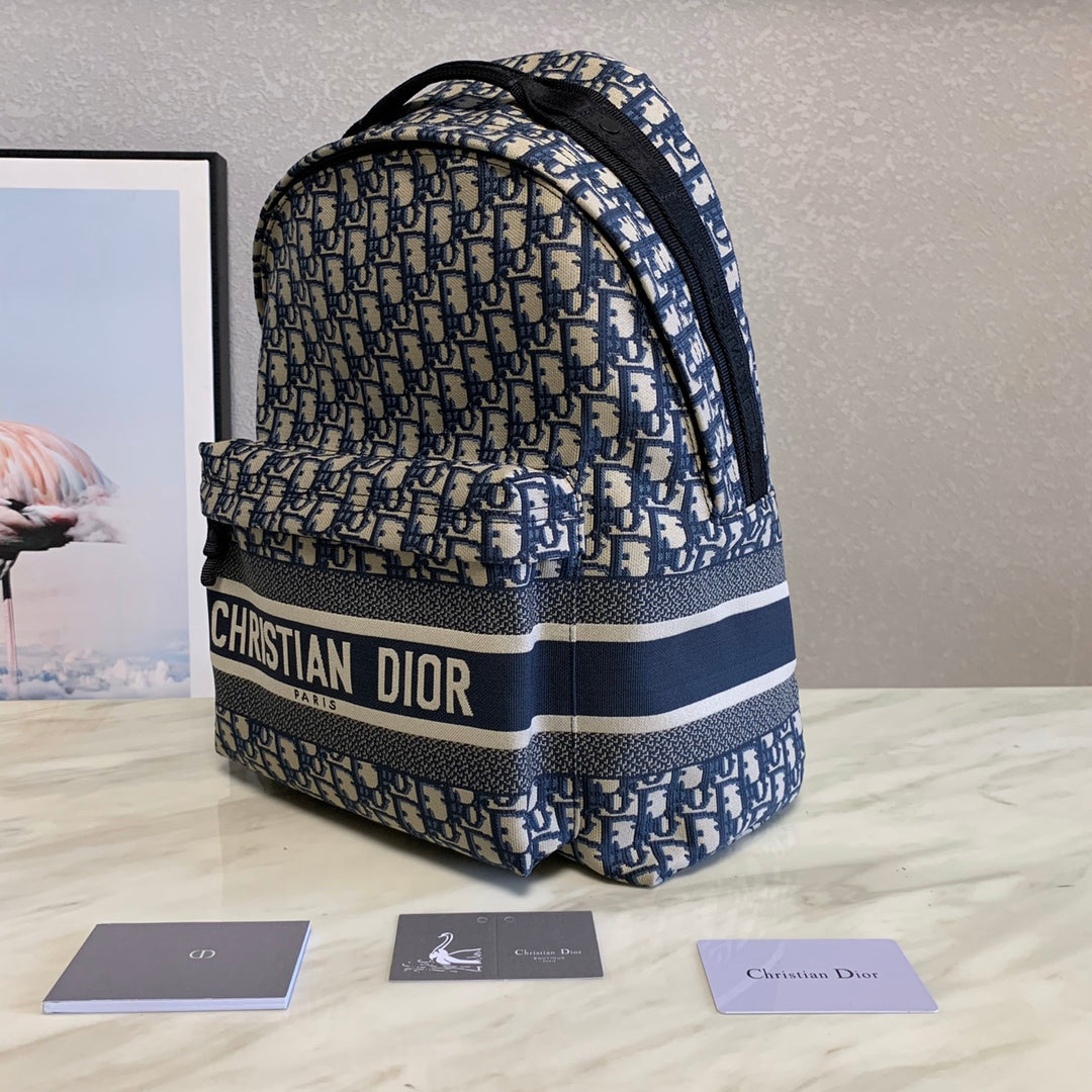 CD Backpack [ 35 x 41 x 15cm ]