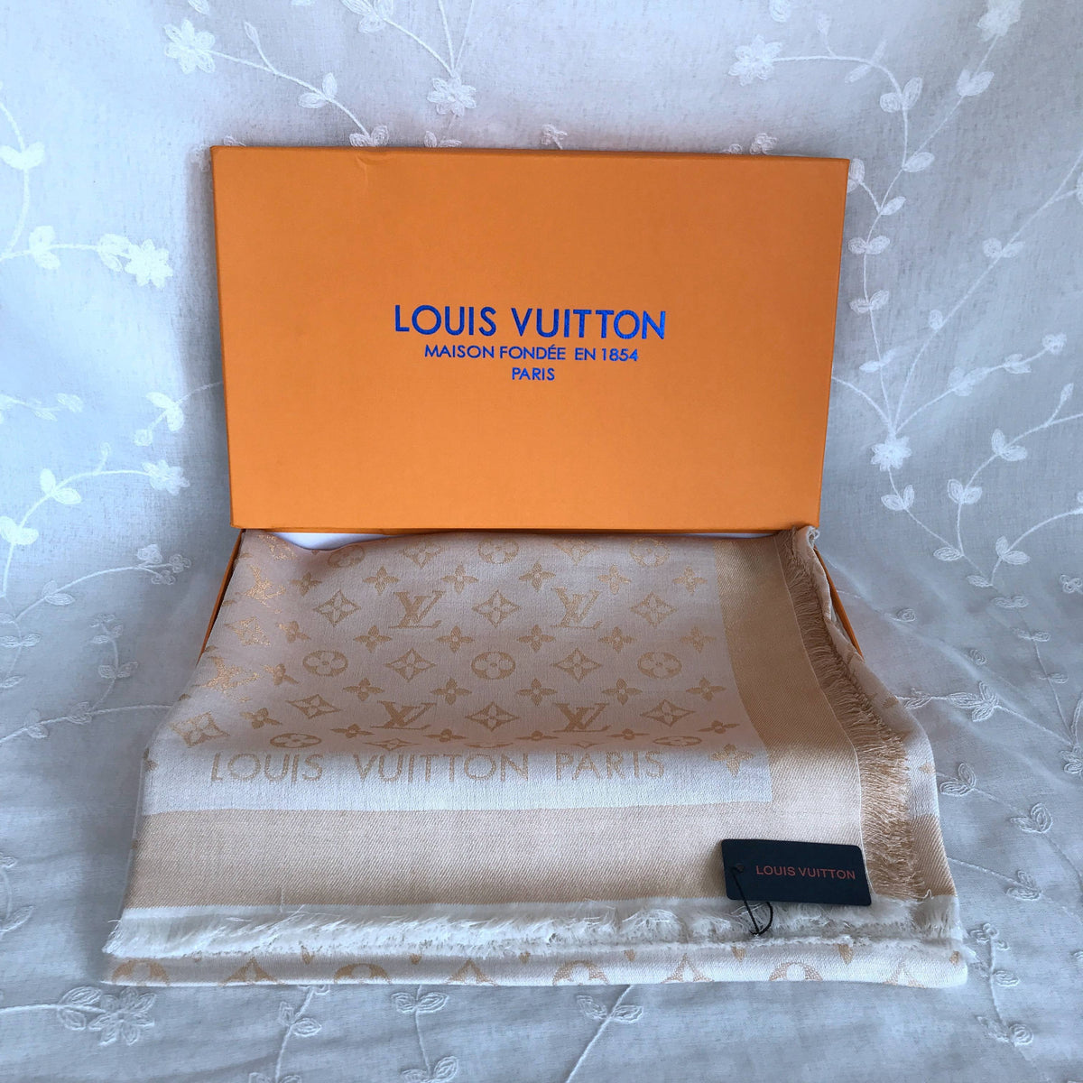cream scarf