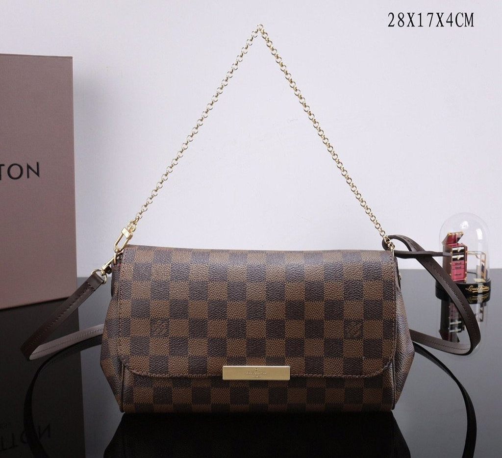 chain handbag monogram