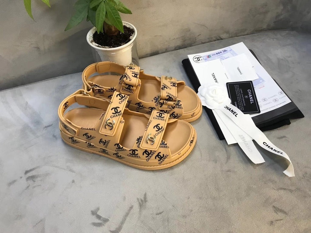 Chanel c